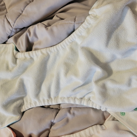 2 Fuzzibuns Adjustable Waist Cloth Diapers - Picture 6 of 6